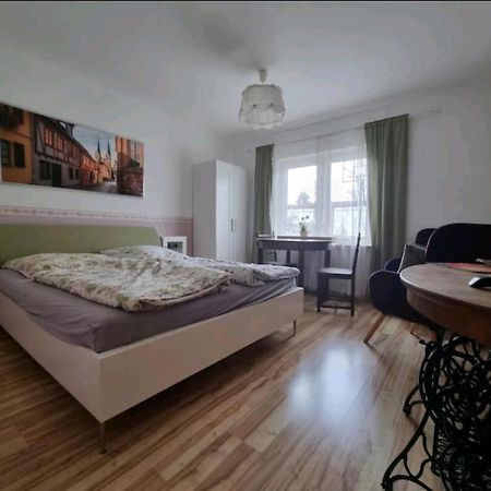 Fewo Neuruppin Einliegerwohnung ภายนอก รูปภาพ